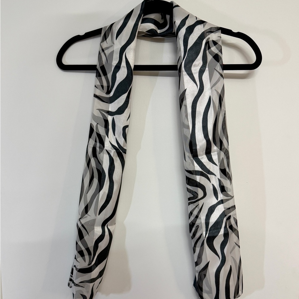 ⭐️ Scarves Bundle!! - Picture 7 of 10